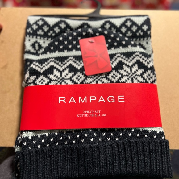 Rampage Knit Beanie & Scarf Set - 2 pieces - Picture 6 of 6